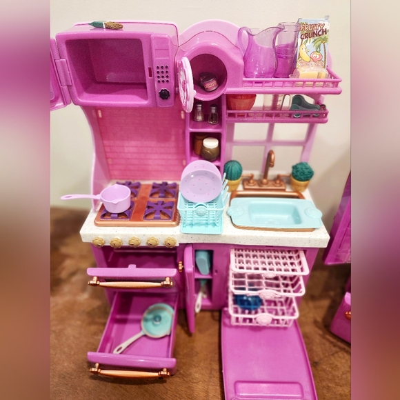 Our Generation PURPLE Gourmet Kitchen & Play Food Accessory Kit for 18" Dolls - Picture 4 of 7